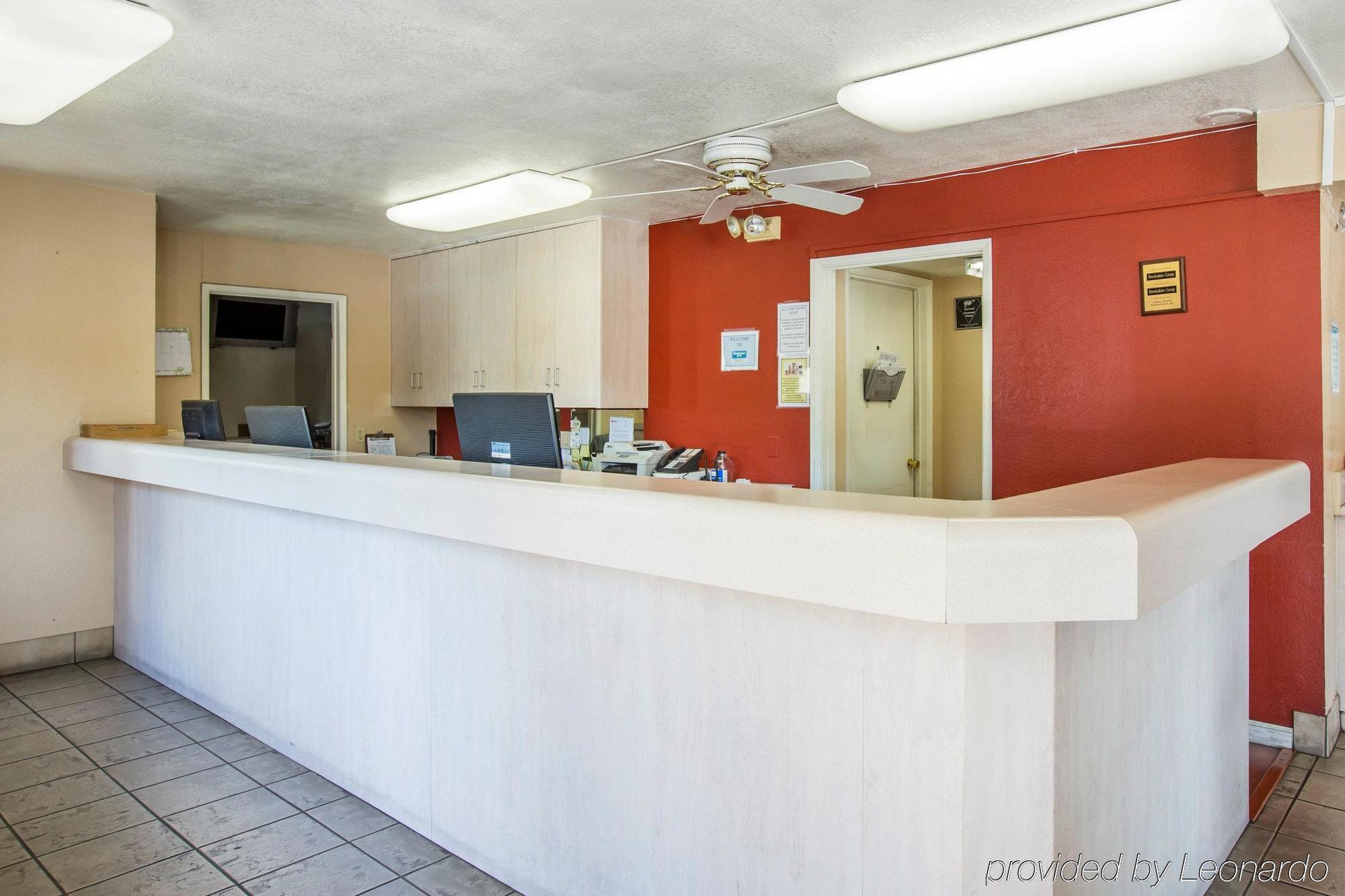 Motel 6-Fresno, Ca - Yosemite Hwy Eksteriør billede