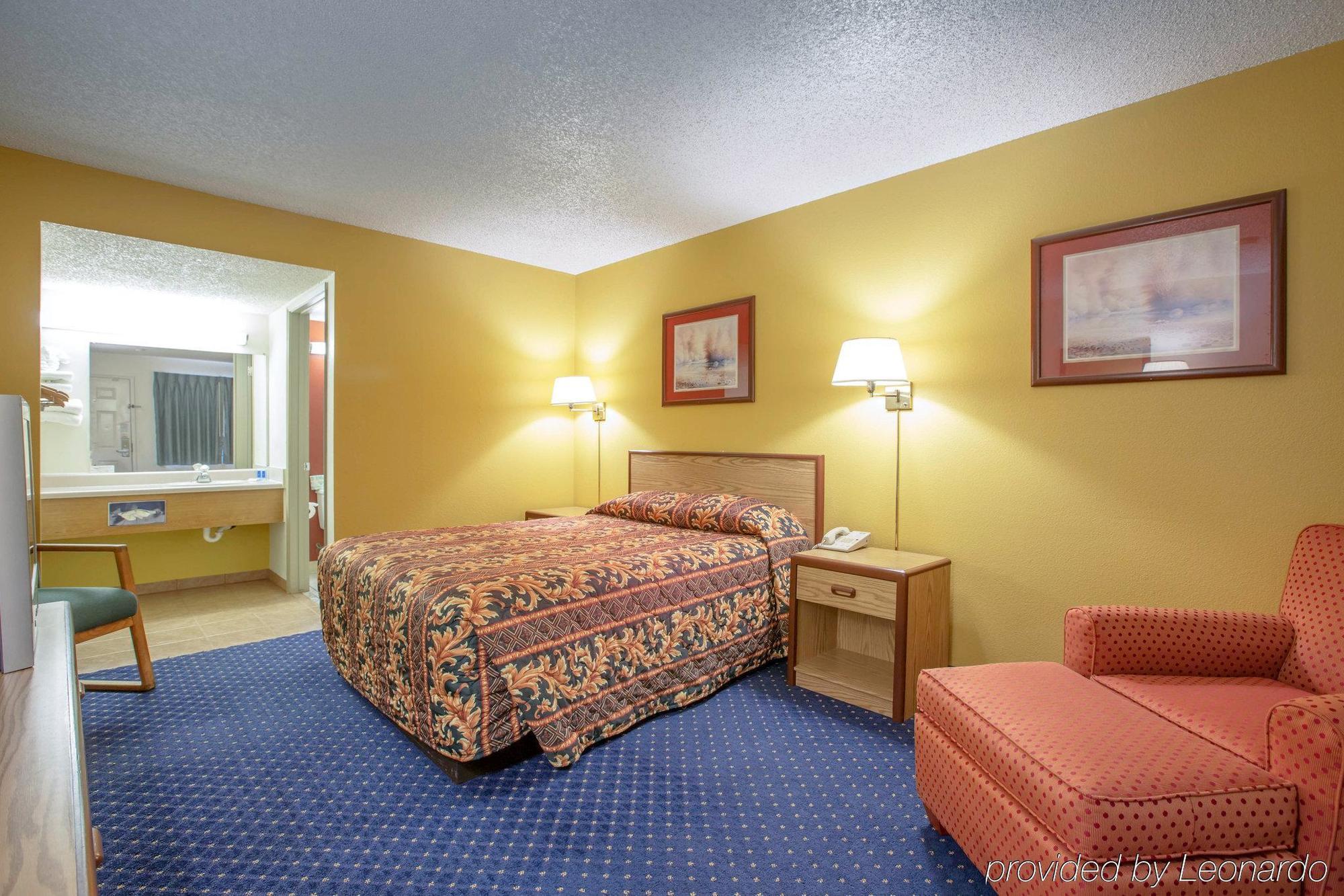 Motel 6-Fresno, Ca - Yosemite Hwy Eksteriør billede