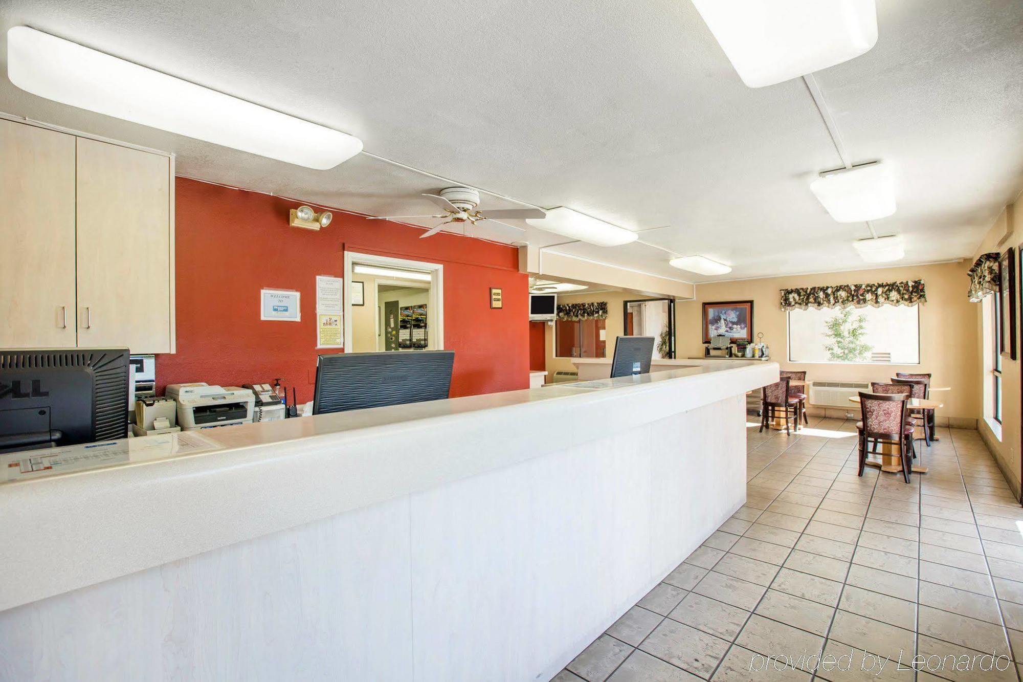 Motel 6-Fresno, Ca - Yosemite Hwy Eksteriør billede