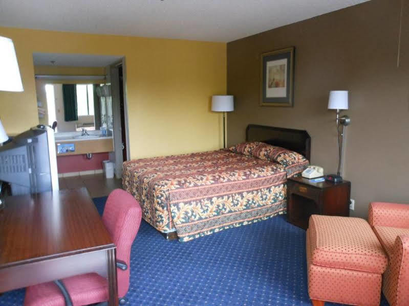 Motel 6-Fresno, Ca - Yosemite Hwy Eksteriør billede